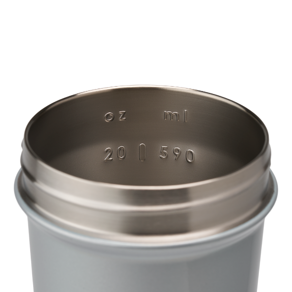 The Shaker Club - Stainless Sleek Studio 9-0047